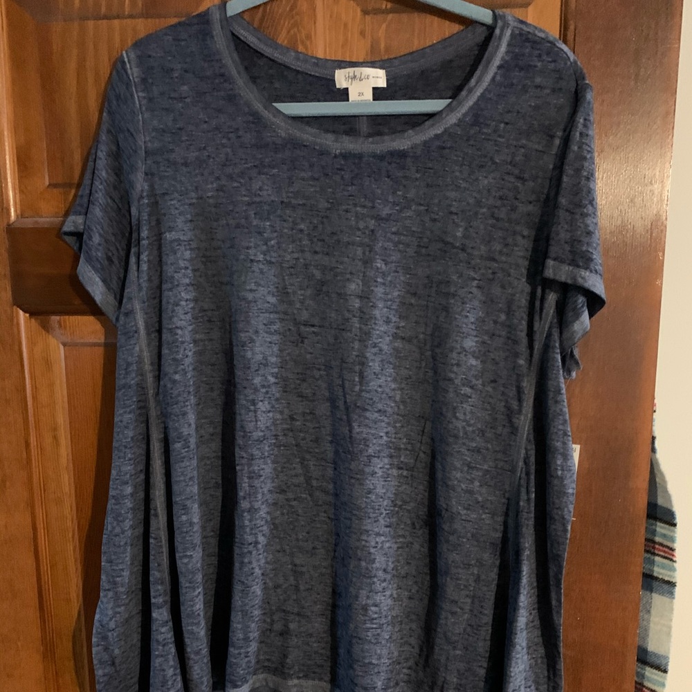 Style & Co 2X t-shirt. Light and flowy! Brand new!